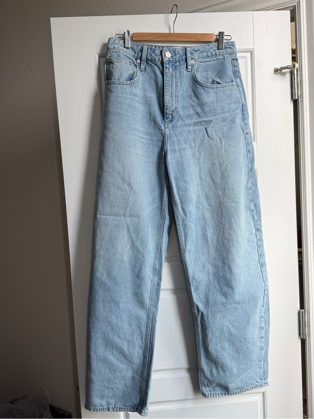 Frame Barrel Jeans - Picture 2 of 5